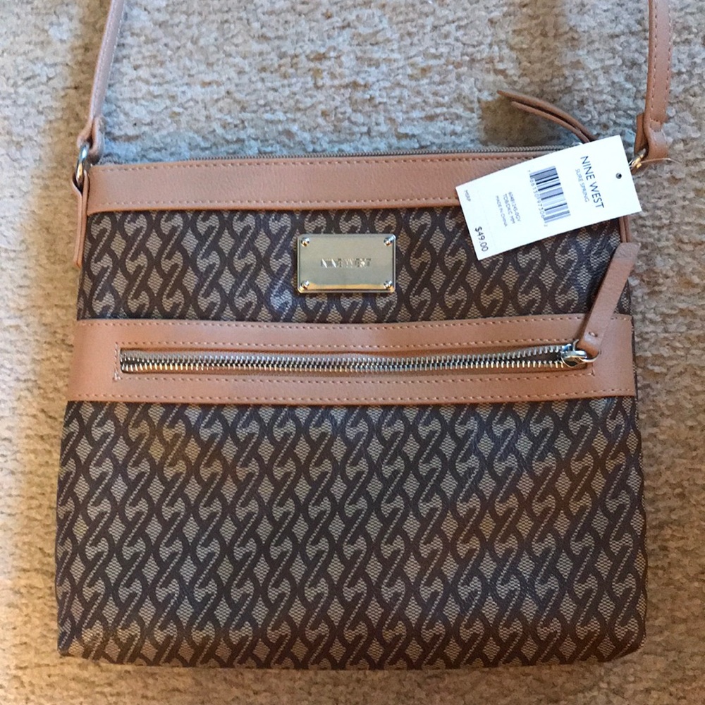 Brand New Nine West Sure Spring Crossbody!!